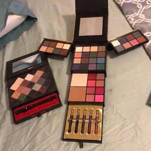 Tarte makeup pallets